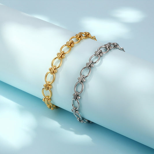 Stylish Stainless Steel Chain Bracelet for Women's Daily Wear