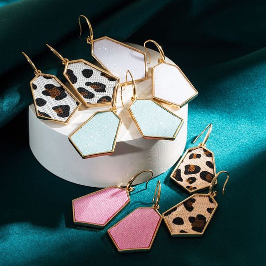 Wholesale Jewelry 1 Pair Retro Geometric Alloy Artificial Leather Gold Plated Drop Earrings