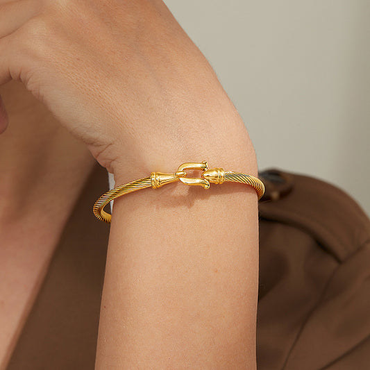 Minimalist Metal U-shaped Bracelet with Twist Pattern, Versatile and Stylish