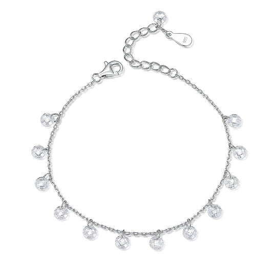 Elegant S925 Silver Water Drop Zircon Bracelet, Versatile and Luxurious.